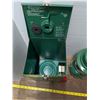 Image 4 : Colman Camping Lantern in Original Metal Box – Model 321C