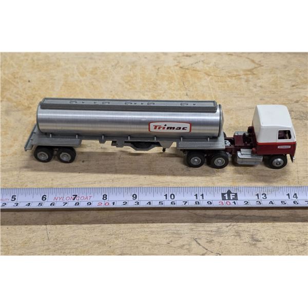 Diecast Trimac Tanker Trailer Semi