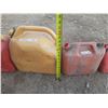 Image 3 : 1191-5 jerry cans