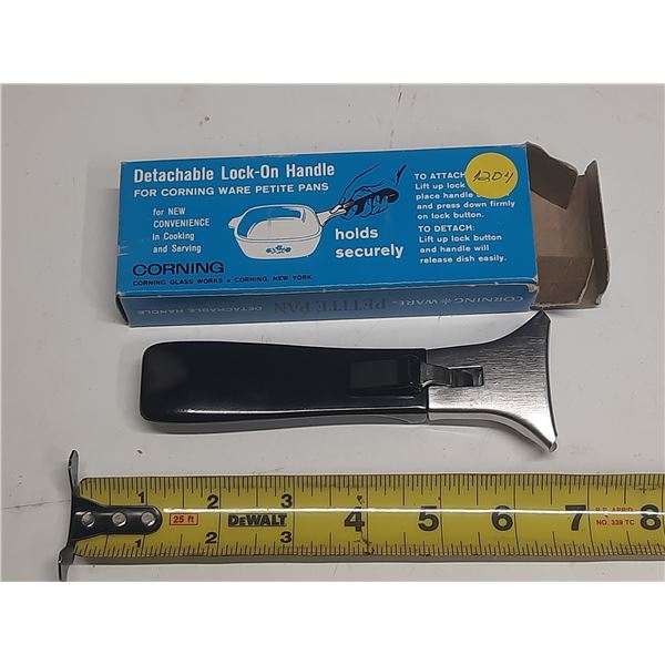 1204-Corningware detachable handle