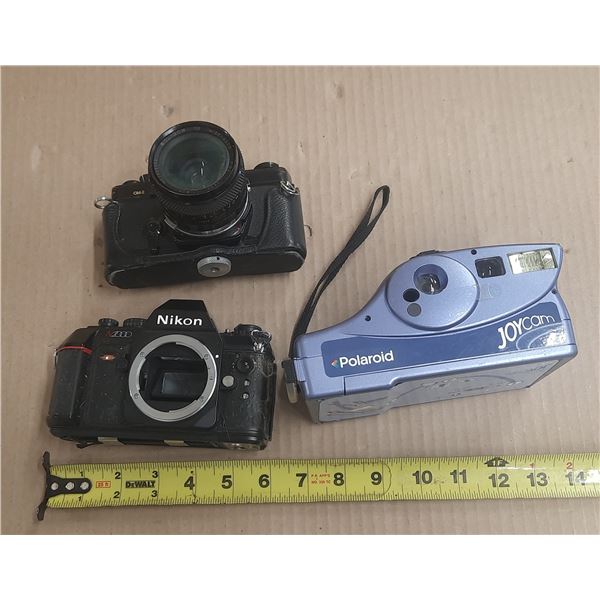 (3) Vintage Cameras.