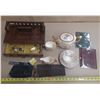 Image 1 : Lot of Assorted Items, Pins, etc.