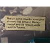 Image 6 : Vintage Toronto Maple Leafs NHL Hockey Shadow Box – 3 Mini Jerseys