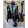 Image 1 : NEW Unisex 90’s Hip Hop Costume w/ Accessories – Size Medium