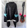 Image 2 : NEW Unisex 90’s Hip Hop Costume w/ Accessories – Size XXL
