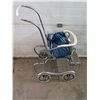 Image 1 : Vintage baby carriage