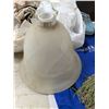 Image 8 : Mixed Décor & Housewares Lot