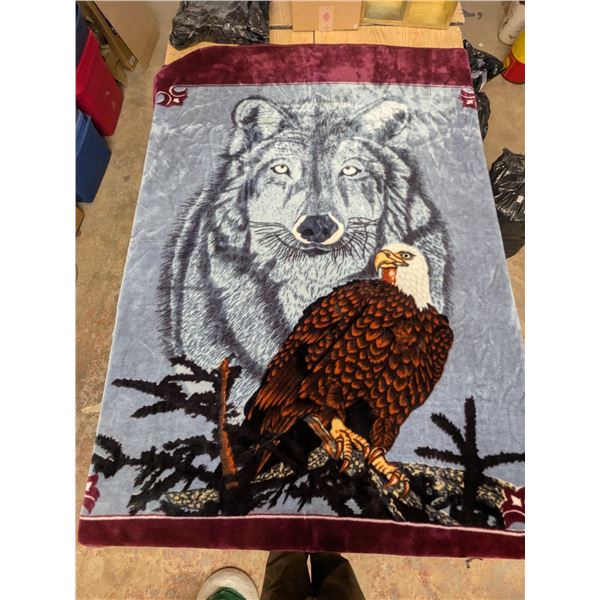 Fleece Blanket: Wolf & Bald Eagle, 92"x 77" - Unused/Like New