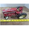 Image 1 : Vintage toy tractor "International"