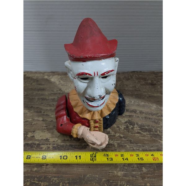 Vintage cast iron coin bank, Clown