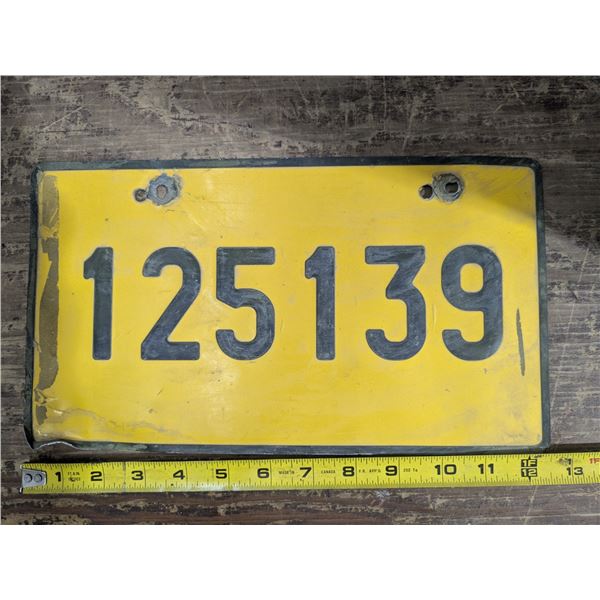 Tin sign, replica license plate