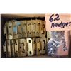 Image 1 : Cabinet Hinges - 62 Count with Brass Screws