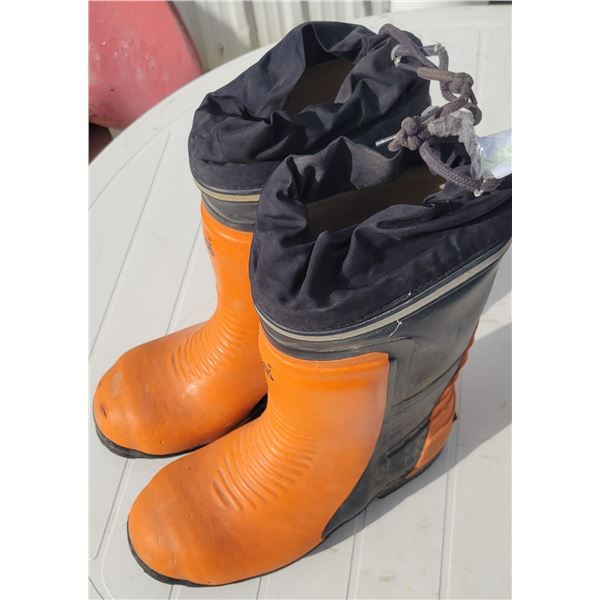 Forestry / Chainsaw Boots - Size 8 (Steel Toe)