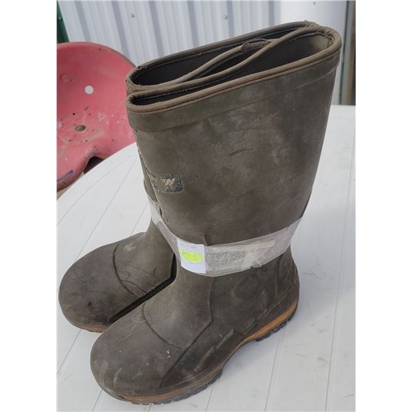 Baffin Steel Toe Winter Boots - Size 10