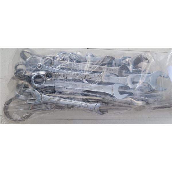 Bag of (37) Wrenches