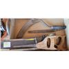 Image 4 : Mix of Tools