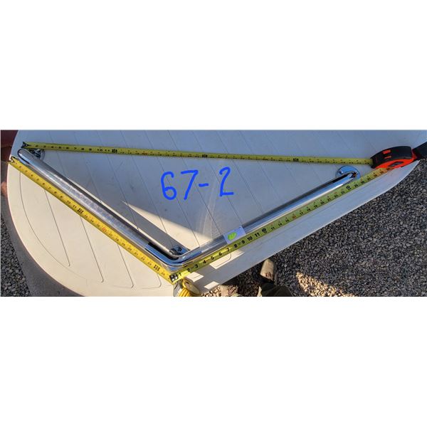 Grab Bar 26" x 26" (44" Diagonal)