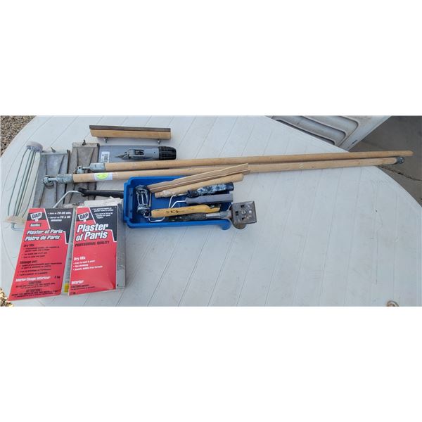 (2) Sanding Poles + Painting Supplies
