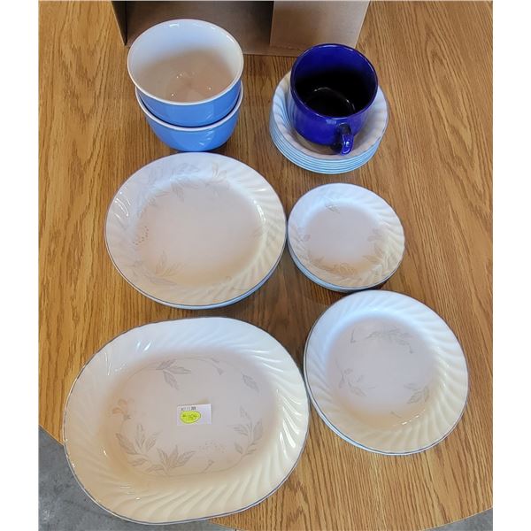 Blue Dishware Set