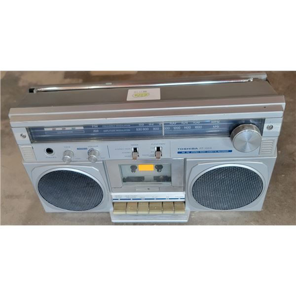 Radio/Cassette Player – Toshiba