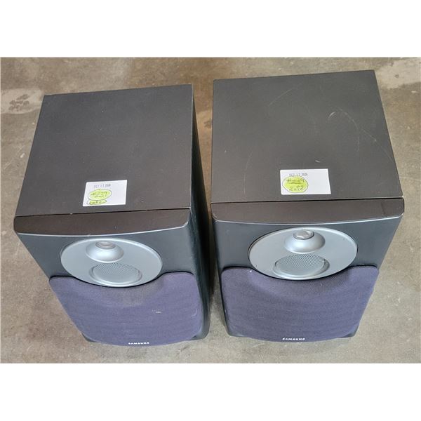 Speakers – Samsung PS 555E (12½" x 8" x 10")