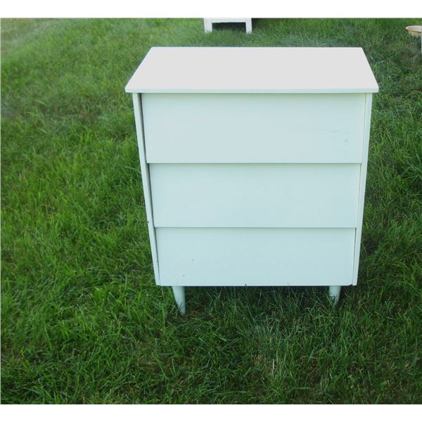 Mid Century 3 Drawer Dresser