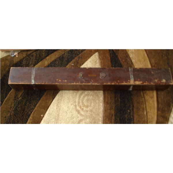 Very Old Essantee Mfg Co  Screen In Original Wood Box