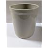 Image 2 : Vintage Crock (1-Gal?) – No Makers Mark, No Chips or Cracks