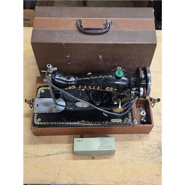 Mason sewing machine with case