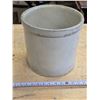 Image 3 : 3 gallon medalta crock- no cracks