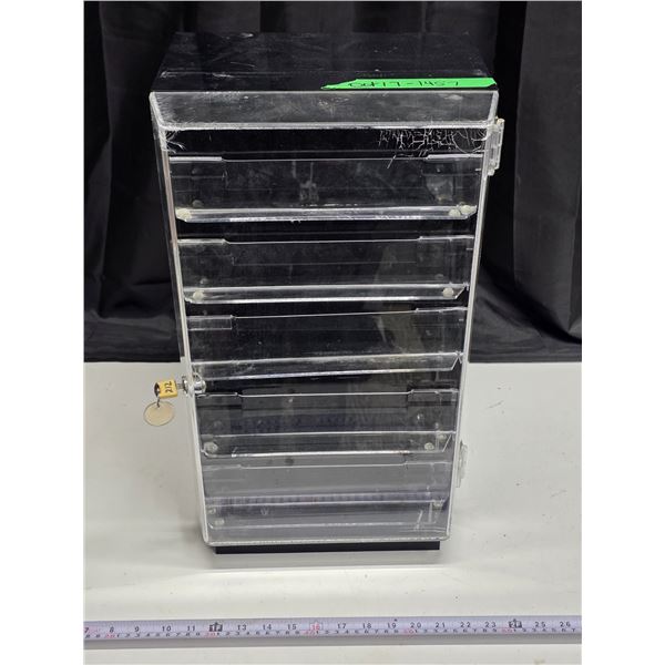 Locking Display Case w/ Key – 12”x 20”
