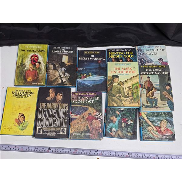 (12) Hardy Boy Books – 1929-1966