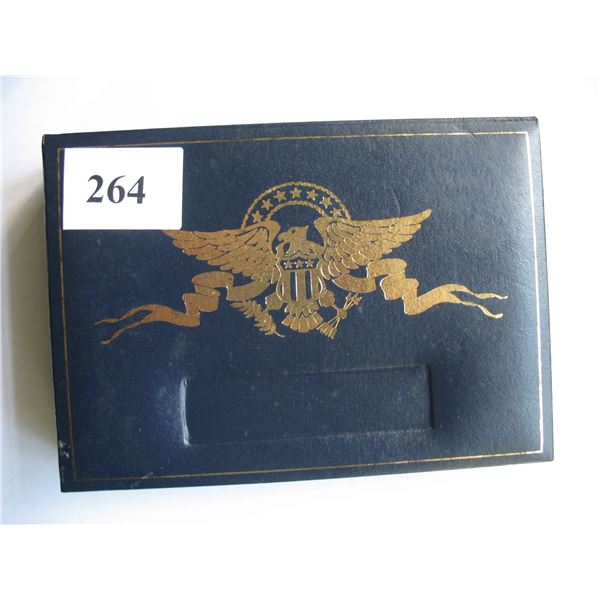 2000 UNITED STATES OF AMERICA COIN SET - 24 KT GOLD PLATED