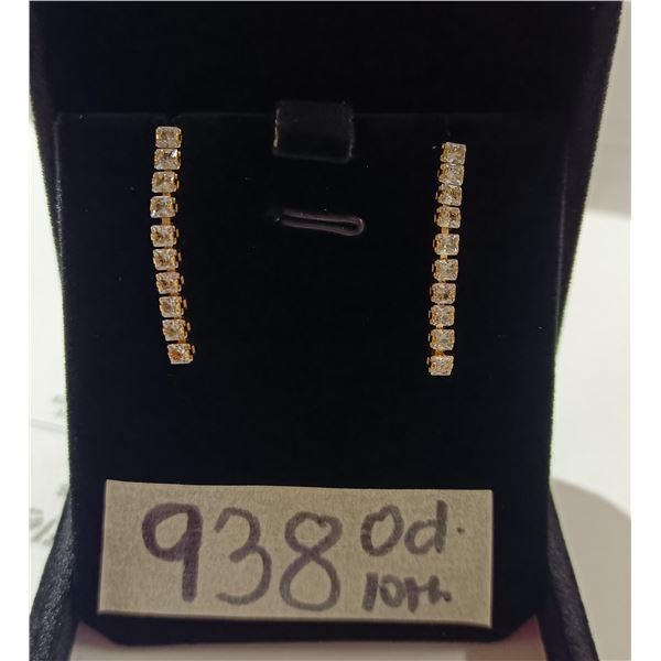 NEW 18K Gold Plated 2.5mm Simulated Diamond (CZ) Tassel Earrings