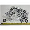 Image 2 : Lot of 100 hard plastic holders for Canadian coins. Most are for Silver Dollars.