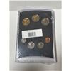 Image 2 : 2000 Oh Canada Uncirculated Coin Set. 7-coin set. Housed in its original unopened RCM case.