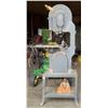 Image 1 : Beaver Power Tools Band Saw with 101 Inch Blades and Accessories