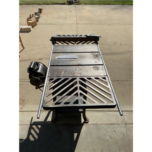 Rockwell Beaver 6200 Table Saw with General Electric Motor
