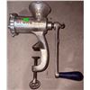 Image 4 : 5 Cast Iron Manual Meat Grinders, Mixed Brands