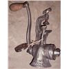 Image 6 : 5 Cast Iron Manual Meat Grinders, Mixed Brands