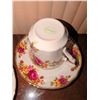 Image 4 : English Bone China Teacup and Saucer Sets, 5 Pieces