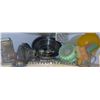 Image 2 : Kitchen Utensils and Bakeware Lot with Mixing Bowls and Measuring Cups