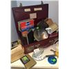 Image 3 : Vintage and Everyday Items Lot with Suitcase