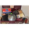 Image 4 : Vintage and Everyday Items Lot with Suitcase