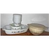 Image 1 : Pyrex Mixing Bowl and Bakeware Set, Butterfly Gold and Woodland Patterns