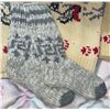 Image 2 : Hand-Knit Sweater with Wolf Motif, Plaid Fedora, and Wool Socks