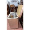 Image 6 : Towels, Textiles, Hanging Hamper, and Mixed Hangers Lot
