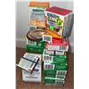 Image 7 : Kitchen Bakeware and Storage Lot with Bernardin Canning Lids