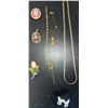 Image 4 : Costume Jewellery Lot Including Brooches, Necklaces, and Pins