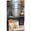 Image 4 : Kitchen Tool Lot: Hamilton Beach Mixer, Aluminum Strainers, Rolling Pins, Apple Slicer, Scale